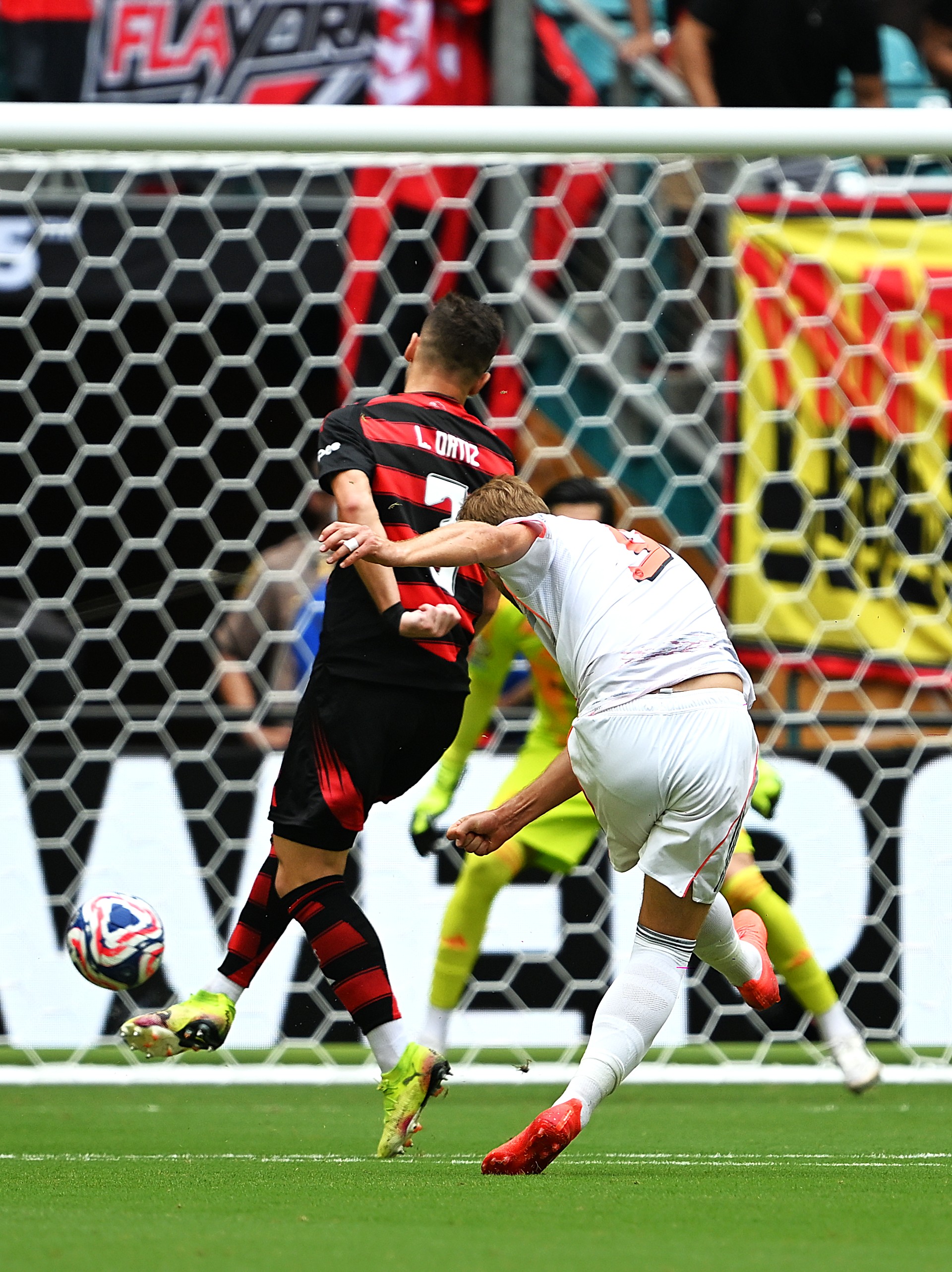 包含拜仁以小组第一晋级,轻松晋级的词条 包含拜仁以小组第一晋级,轻松晋级的词条