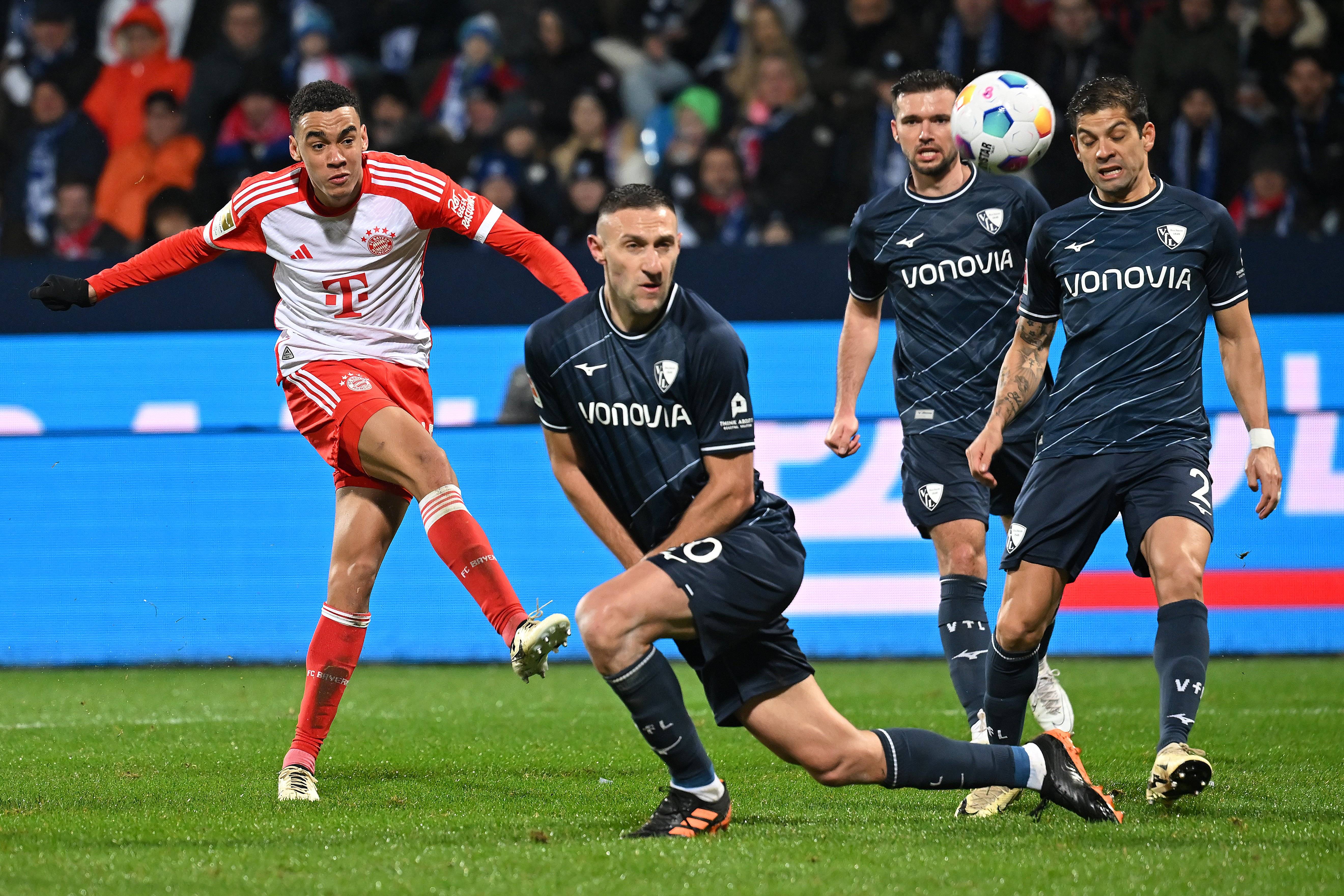 波鸿队战平对手，保持中游稳定