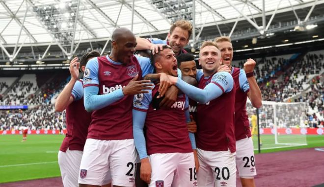 西汉姆联抢分成功,队员表现抢眼的简单介绍 西汉姆联抢分成功,队员表现抢眼的简单介绍